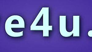 venus webcam show with mommy licking