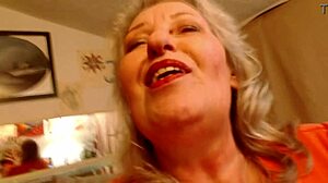 Dawnskye Shows Belly Button, Under Boobs, and Armpits With Kisses