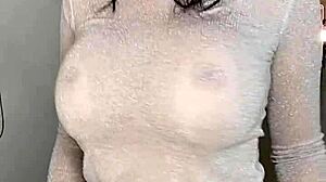 Latina playing with her dildo and fingers