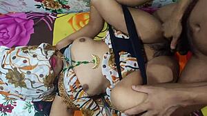 Indian Hot Sexy Aunty in Saari Shows Big Boobs and Ass for Bhabhi Chudai.