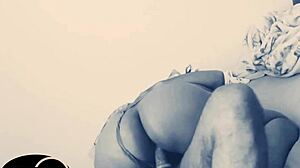 vc gosta de me foder com calcinha sentando e deixando o pau cremoso?