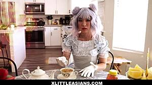 does this asian teen want to play tea time and get fucked?