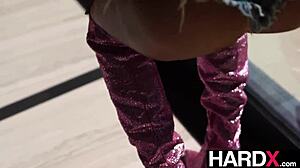 ebony bombshell gets pussy pounded by monster cock