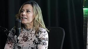 Ex Bbb Contou Como Começou O Irmão Não Gostou Dela Produzir Conteúdos Muitos Preconceitos Vem Das Mulheres - Angélica Morango Watch On Sheer Red