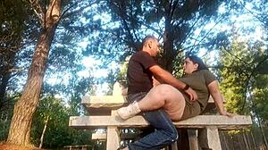 Conozco A Una Chica En El Parque Me Saca La Polla Y Se Pone A Chuparmela Termino Follandola Y Me Corro Dentro