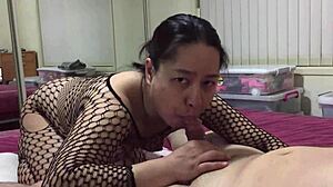 i watch asian milf suck young cock, she get facial