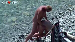 beach voyeur wife gives head and gets fucked public style 😏