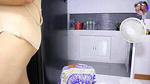 i’m obsessed with this thai teen 18+ playing with her pussy behind the house