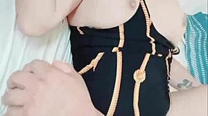 ella es follada por el patr�n y descarg� su leche dentro de su sabrosa panocha