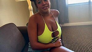 cheating girlfriend bangs his best friend while chatting with boyfriend.