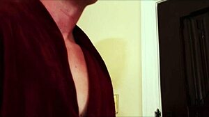 Listen To This Erotic Radio Soft With Sensual Words!