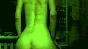 i'm talking to my skinny young girlfriend who has a small waist and is 18+ years old