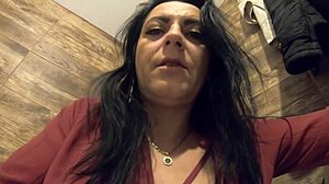 Milfycalla's adventures featuring the taste of her pussy salt pee