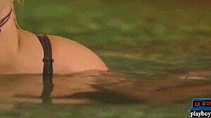 Teen Beauty Sea Rose Chilling Naked In A Warm Hot Tub