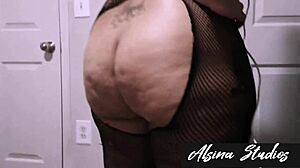 Secretly Hooking Up with Step-Aunt at Night, Doors Locked Tight.