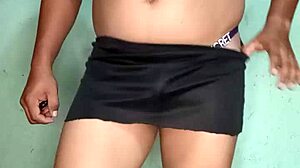 bailando en tanga satinada morada victorias secret teasing with dildo and ripped clothes