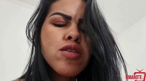 morena latina shows how to make a huge cock throb until orgasm