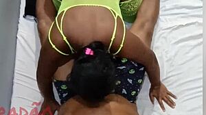 preta gostosa moans while getting massaged and fucked