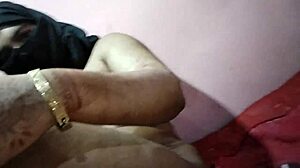 look at my huge natural tits and big ass, babe