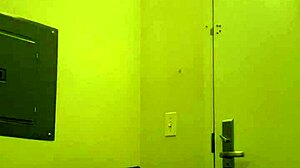 i swear i'm shaking my big tattooed ass for happy new year 😏