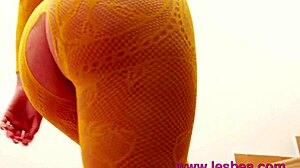 tight pussy asian facesitting on big tits blonde