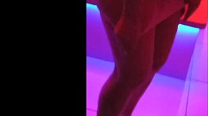 Beijando o amante na frente do marido - doutora liberadaa