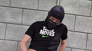 Want to see me jerk off outdoors?