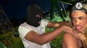 casada transando em plena via publica via light ao vivo