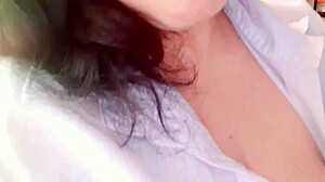 i want my neighbors watching me masturbate!