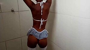 I ate a tattooed schoolgirl in the bathroom, interracial amateurs 😏