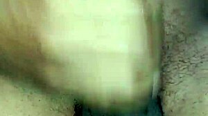 Bodybuilder engages in dirty talk while masturbating to two cumshots at home