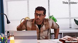 Craving Classroom Anal Reality Kings With Deepthroat Blowjob And Facial Cum