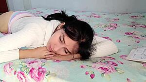 Stepbrother Fucks Latina Teen Despite Her Period?