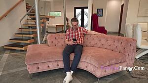 सन्स गर्लफ्रेंड