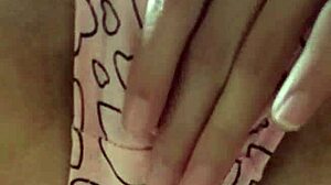 i masturbate my hairy pussy under the desk in class