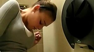 I just had to cum quick in the toilet