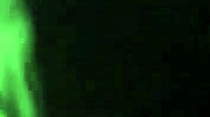 Kingdinglong Receives Big Black Cock Gumjob From Mature White Cougar