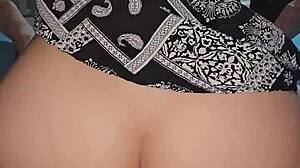 Jcsex69 - La Novia De Mi Mejor Amigo Se Sube Encima De Mi Verga Mientras El Aún No Llega Al Trabajo