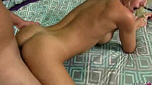 Fit cougar milf seduces Latino stranger for cheating quickie