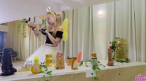 Bonnie Dolce flies as bee slut in suspension bondage