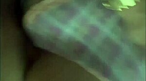 La secretaria es bien putita y se deja coger por su jefe por aumento de sueldo