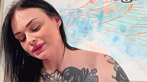 Molliges model miss booty tries first erocom sexdate with german user