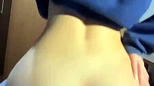 बेस्ट रिवर्स काउगर्ल राइड विशाल चूत और गांड के साथ