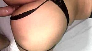 Hot young girl gets double penetration in home trio 😍