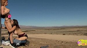 Lesbians eat pussy tribbing outdoors