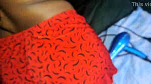 Peguei A Empregadinha Sem Camizeta Na Sala Com Calor Ofereci Grana Ela Me Deu Seu Popo