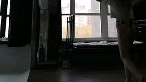 Elza Kom Feels Hot and Sweet as a Bimbo