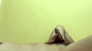 i'm masturbating and watching rich hot cum eruption from my cock
