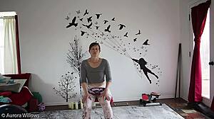 Mature Babe Teaches Yoga Lesson 339