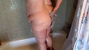 Big Juicy Fat Ass BBW Milf Showers, Flashing Huge Pussy Lips